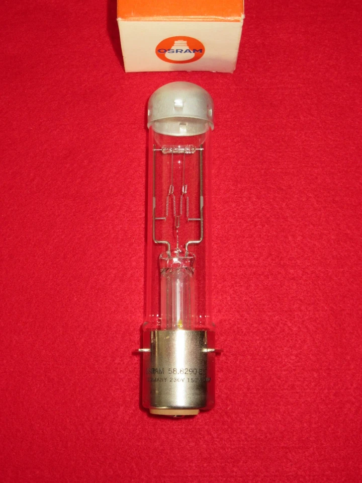 PROJEKTORLAMPE 230V 150W P28s OSRAM 58.8290E NEU OVP Projection Projektion Lampe - Bild 1 von 1