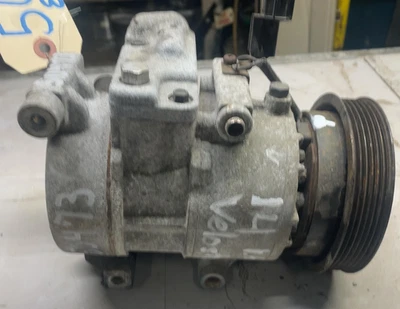 Compresor de aire acondicionado HYUNDAI VELOSTER 12 13 14 Foto 1 de 4