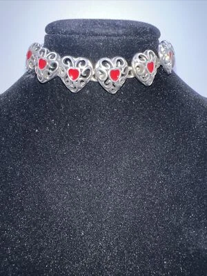 Pulsera de eslabones de cadena corazón rojo aleteante Premier Designs 8 Foto 1 de 4