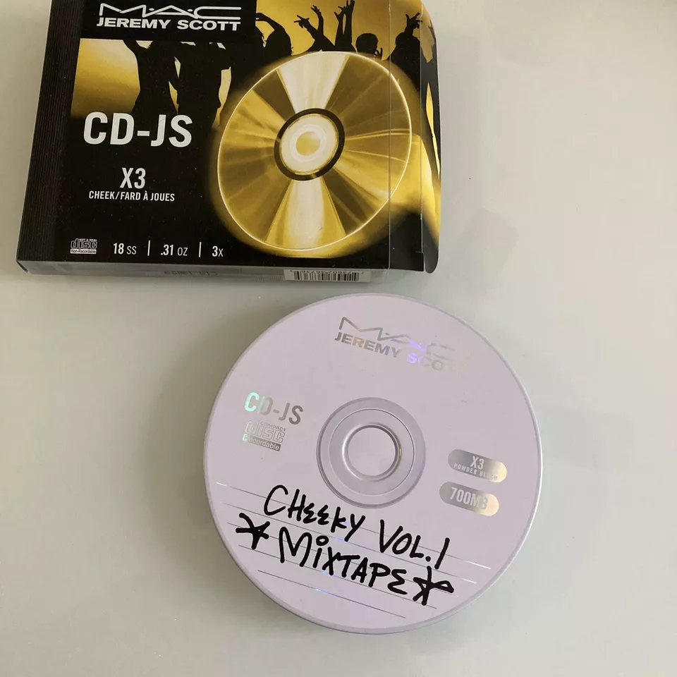 New MAC Jeremy Scott Collection X 3 CD-JS Cheek Authentic & Limited Edition - Image 1 of 4