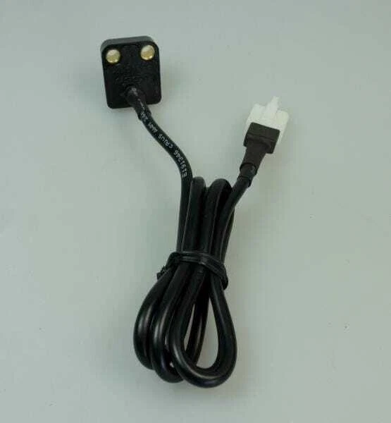 Adly 500 450, 37218-225-000 Tachosensor m. 3 Kabeln Kabel ca.80cm lang - Bild 1 von 1