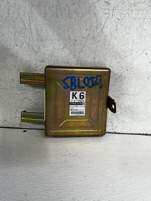 Pontiac Firefly 1994 1,0 L base y LSi A/T computadora electrónica ECU ECM PCU PCM fabricante de equipos originales Foto 1 de 4