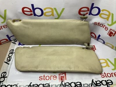 Mercedes-Benz 1972 W115 220 250C W109 300SEL solo LH RH BRONCEADO parasol 2 parasoles Foto 1 de 4