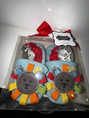 Nuevo En Caja Mud Pie León Zapato Calcetines Talla 0-6 Meses Zapatillas Foto 1 de 3