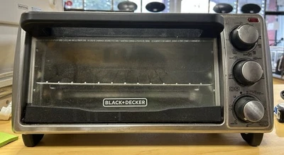 Black+Decker Model TO1356SG 8" x 10" x 15" Toaster Oven, Silver Works Great! - Image 1 of 4