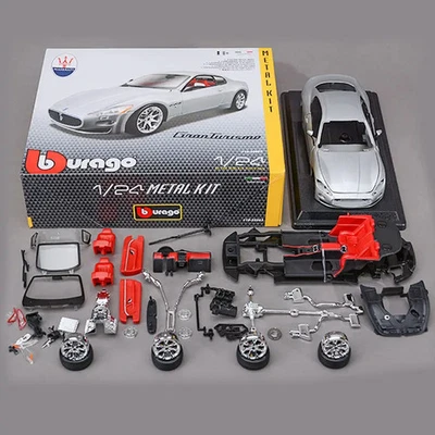 Bburago 1:24 Maserati Gran Turismo (versione da assemblare) - Immagine 1 di 4
