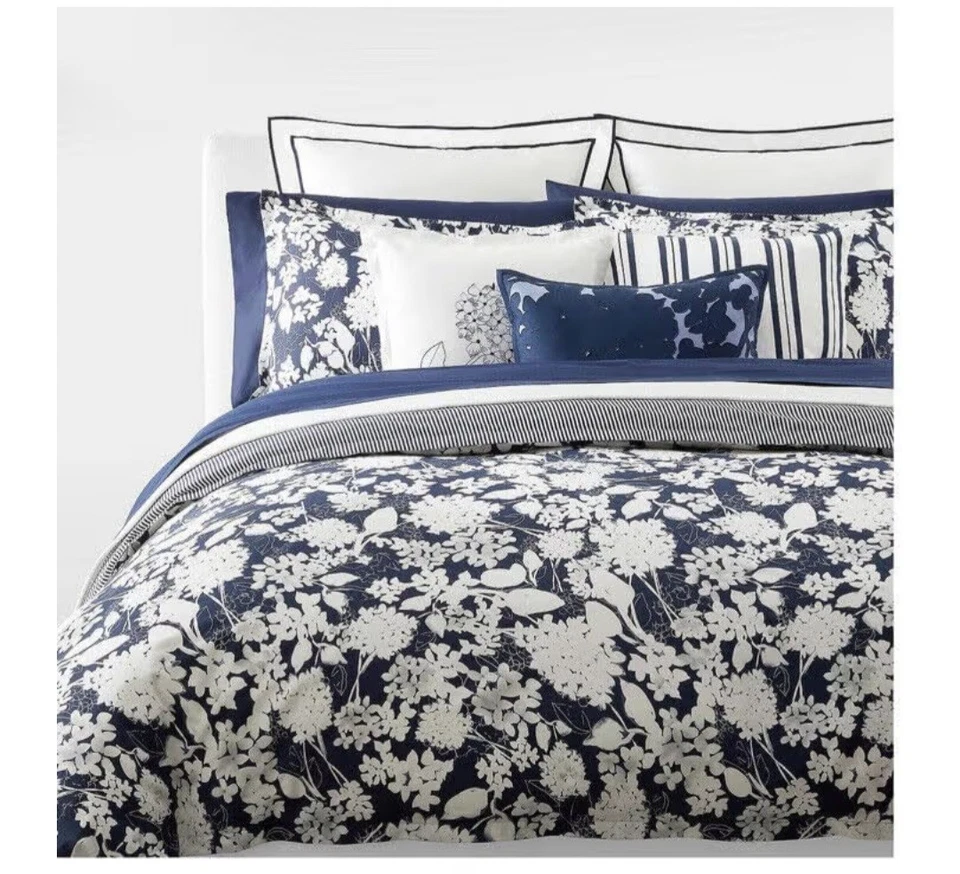Ralph Lauren Reese KING Duvet Cover Set Floral Navy Blue 100% Cotton with Shams - Image 1 of 3