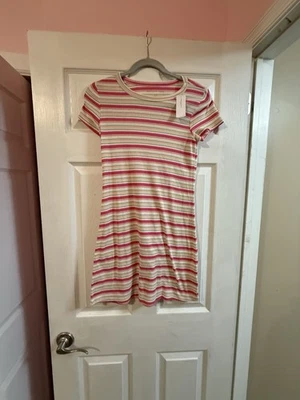 Vestido para mujer American Eagle pequeño manga corta  Foto 1 de 4