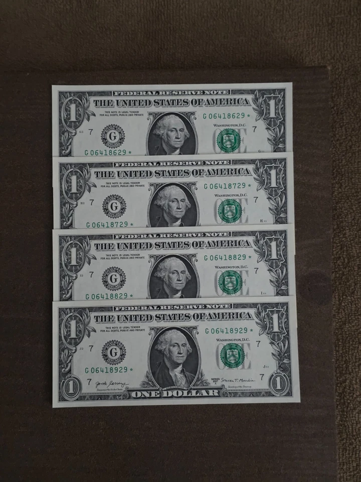 Lot of 4 $1 star notes UNC G06418629* G06418729* G06418829* G06418929*  ungraded - Image 1 of 3