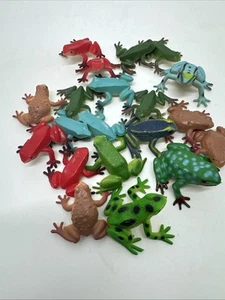 Lot 20 Miniature 1" Toy Plastic Frogs Educational Toys Blue Red Green Brown - Picture 1 of 8