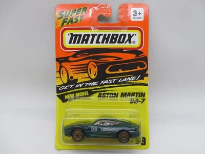 Vintage Matchbox Aston Martin DB-7, Superfast, British Racing Green, Rodas Douradas - Imagem 1 de 4