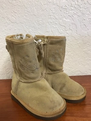 Botas forradas de sherpa tostadas Gap talla 5 para niñas pequeñas Foto 1 de 3