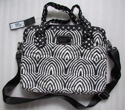 Marc Jacobs 13" Mensajero Laptop Funda Bonita Bolsa Radio Ondas Negro Blanco Nuevo Foto 1 de 4