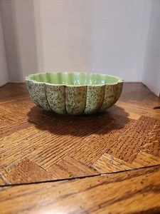 Plato de caramelo vintage 1972 pintado a mano - Imagen 1 de 8