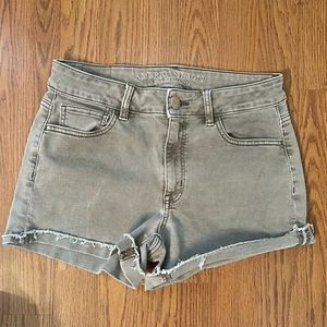 American Eagle Women's Green Hi-Rise Shortie Jean Shorts Size 8 - Picture 1 of 7