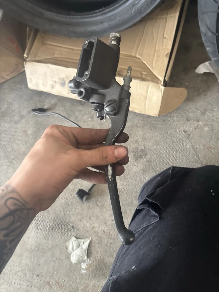 Pompa Freno Anteriore Moto Universale Ajp Hm Beta Fantic Aprilia 50cc - Immagine 1 di 4