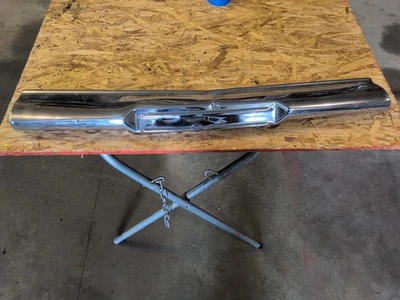 Oldsmobile Super 88 1958 sección de parachoques delantero Foto 1 de 4