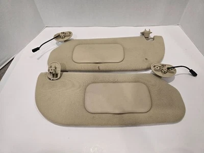 06-10 MERCURY MOUNTAINEER FORD EXPLORER Beige/TAN Tela Iluminada Parasoles P880 Foto 1 de 4