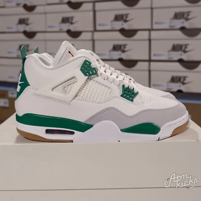 ***FLASH SALE***Jordan 4 Retro SB Pine Green DR5415-103 - Image 1 of 4
