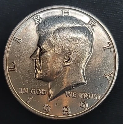 1989 P KENNEDY HALF DOLLAR BU UNCIRCULATED CN-CLAD - Image 1 of 4