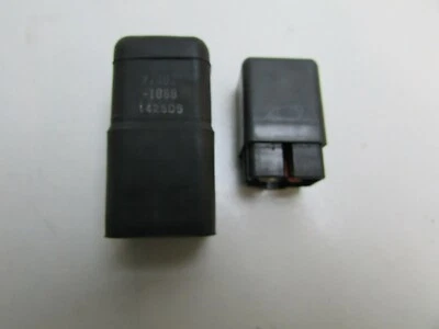 4-контактное реле Kawasaki ZX12R, 27002-1086, Ninja, 2005 J11 - Изображение 1 из 4
