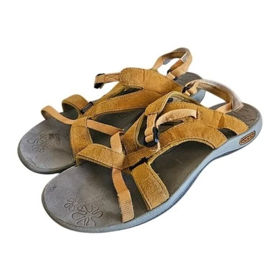 Sandalias Keen para mujer talla 8 amarillas de gamuza con tiras al aire libre caminar punta abierta Foto 1 de 4