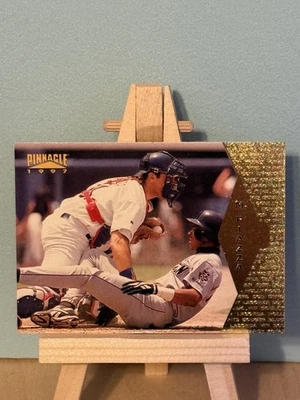 1997 Pinnacle Mike Piazza Baseball Card Los Angeles Dodgers #103 - Image 1 of 2