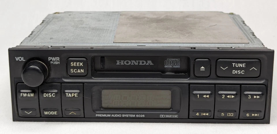 Receptor de casete vintage Honda Isuzu AM/FM 122001-2610101 - sin probar, como está Foto 1 de 4