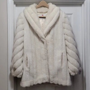 Vintage 80’s Monterey Fashions White Faux Fur High Pile Coat Women’s 14 USA - Picture 1 of 15