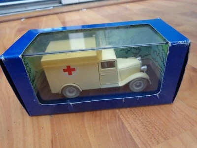 Atlas 1/43 Scala - Tintin I Sigari Del Faraone Ambulanza Diecast - Immagine 1 di 2