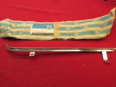 NOS 75 76 77 78 OLDSMOBILE TORONADO TAMPA DE MOLDURA ACABAMENTO DE PORTA-MALAS DESTRO EXTERIOR GM# 9632875 - Imagem 1 de 4