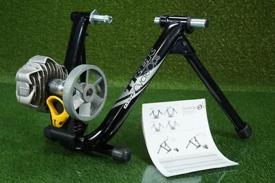 CYCLEOPS FLUID2 BICICLETA DE TREKKING BICICLETA ENTRENADOR, NEGRO ~ ¡BONITO!! Foto 1 de 4