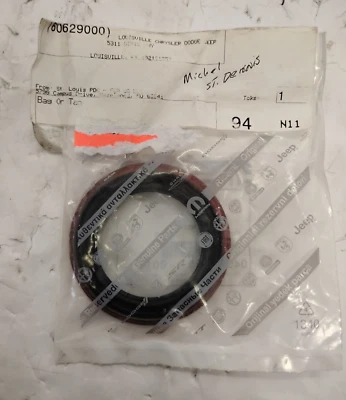 Dodge Ram 3500 1994-2009 sello impulsor buje MOPAR OEM 4531225 Foto 1 de 2