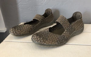 C C Resorts Sammi Bronze Gold Silver Shiny Shimmer Metallic Slip On Shoe Sz 38 - Picture 1 of 11