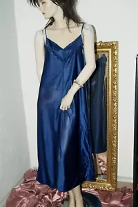 Schimmerndes langes NYLON Negligee Nachtkleid nachtblau STOLZ Vintage Gr. 40/42 - Bild 1 von 4