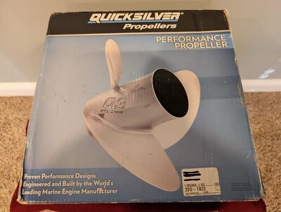 Hélice de rendimiento de acero inoxidable Quicksilver QS5054X Foto 1 de 4