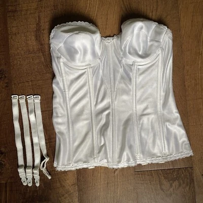 Sujetador Vintage Carnaval 34 B Longline Blanco Formal Boda Bustier Liguero Pestañas 424 Foto 1 de 4