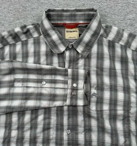 Simms Shirt Mens Medium Gray Plaid Pearl Snap Vented Long Sleeve Fishing Hiking - Picture 1 of 8