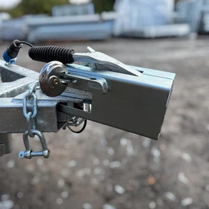 Nuevo bloqueo de enganche de metal de alta resistencia para remolques Paxton y Apache - Imagen 1 de 18