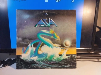 ASIA self titled debut vinyl LP Vintage 1982. GHS-2008 - Image 1 of 4