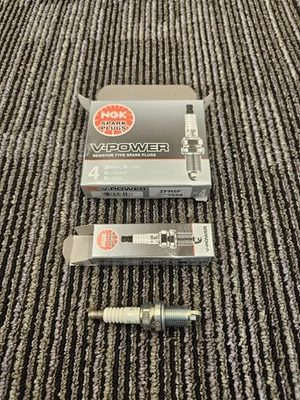 (CANTIDAD 4) Bujía NGK 7558 ZFR5F V-Power para Mazda Millenia 1995-2002 Foto 1 de 4