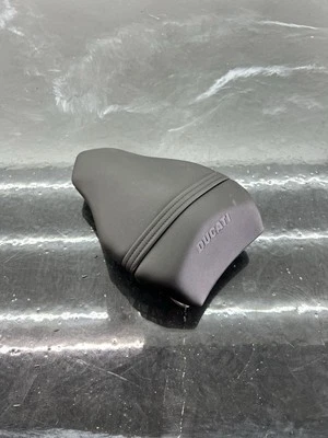 Asiento trasero Ducati 848 2008-2010 Foto 1 de 4