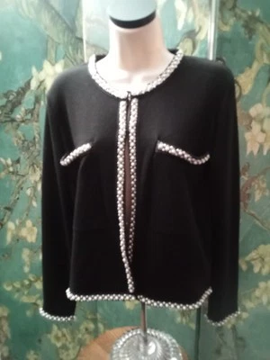 Cárdigan de Colección Elegante Tejido Negro Top Blanco Borde de Cuentas Suéter Bolsillos Para Mujer Talla 4 Foto 1 de 4