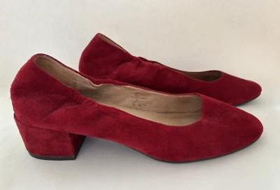Zapatos de salón Eileen Fisher Winn de gamuza roja talla 6 Foto 1 de 4