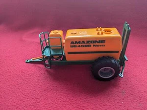 1:32 Siku Amazone Crop Sprayer UG 4500 Nova Farming Imaginative Play Collectors - Picture 1 of 3