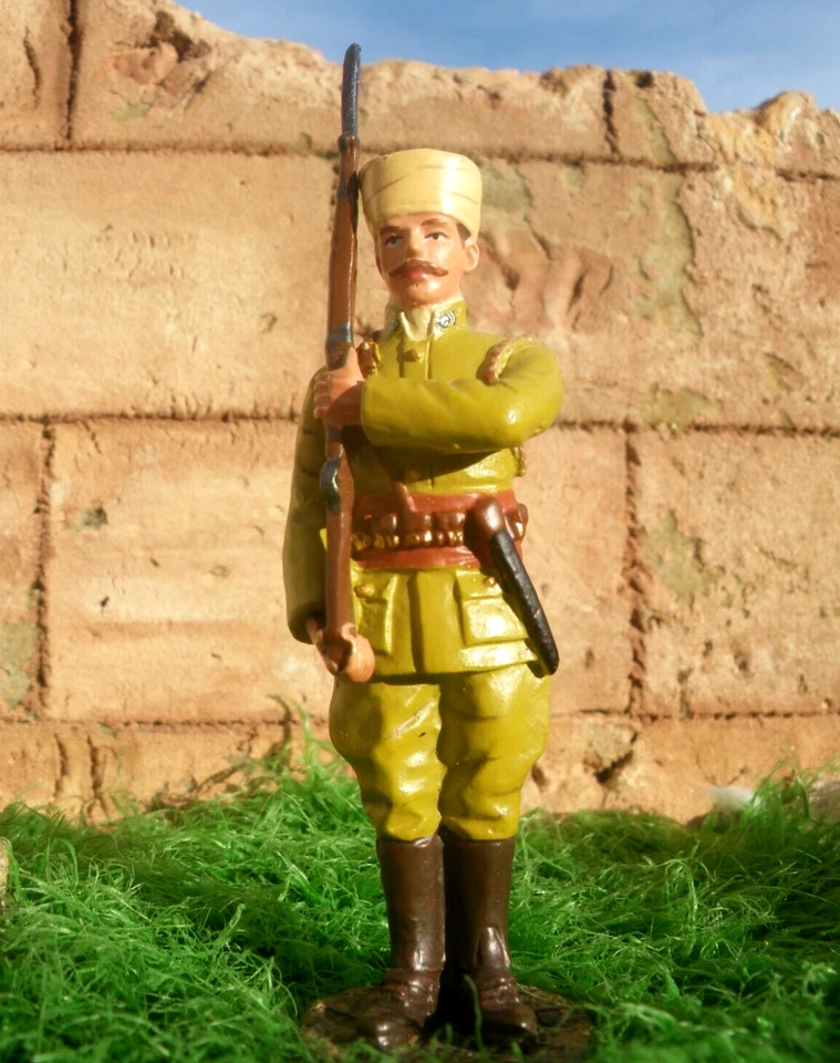 COLLECTION SOLDATS:  Le SPAHI FRANCAIS en 1918.... no 64 - Photo 1/1