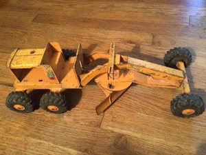 Vintage Lumar Toy Power Grader  - Picture 1 of 15