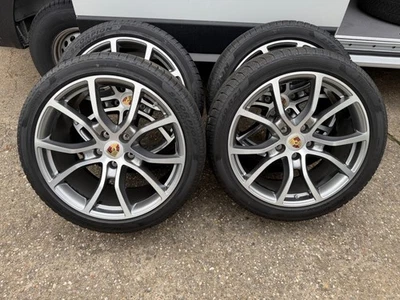 Original Porsche Cayenne 21" 9Y E3 Winterreifen Winterräder DOT22 Exclusive 7mm - Bild 1 von 4
