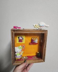 Hello Kitty Money Saver Coin Bank - Picture 1 of 2