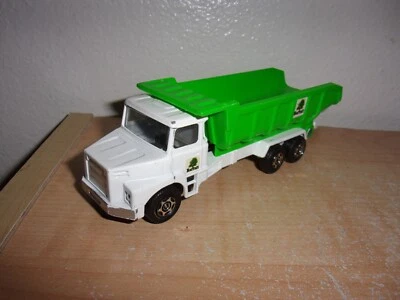Camión de volteo Corgi Scania LTI45 Barratt blanco y verde Foto 1 de 3